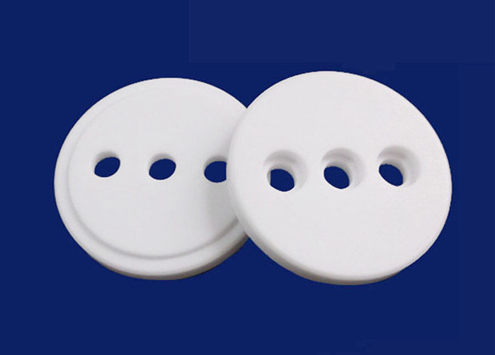 High Heat Resistant Insulation Alumina Round Ceramic Plates With Holes