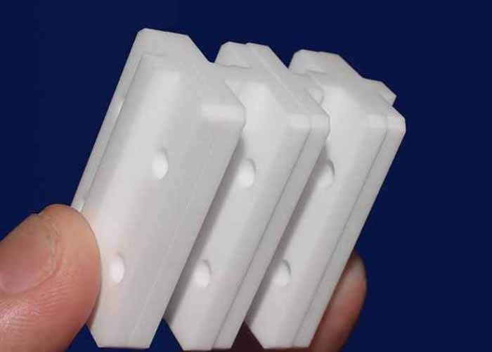 Customized Industrial Wear Resistant Alumina Ceramic Tiles High Electrical Resistivity