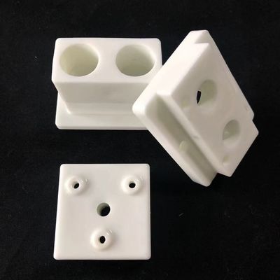 Heat Resistant Steatite Ceramic 2.8g/Cm3 Part Heat Resistant 1100C Ceramic Insulator